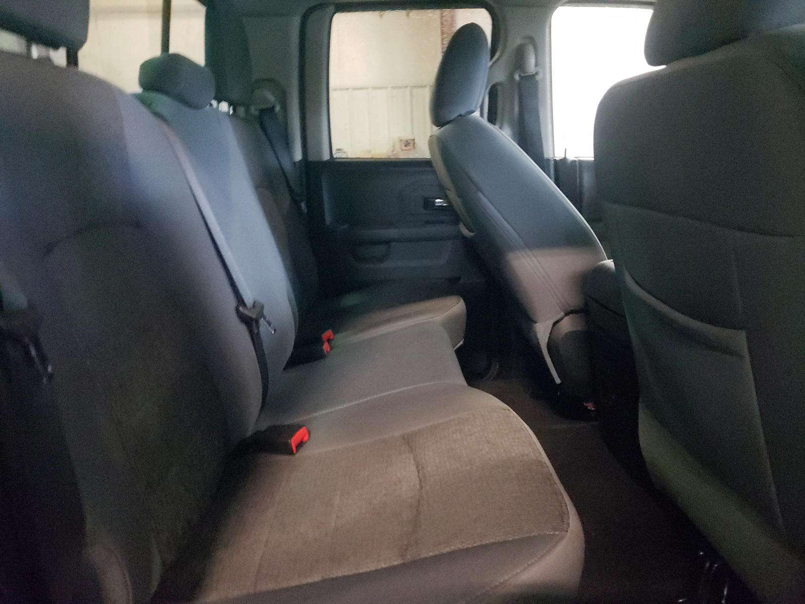 Photo 6 from auction – 2016 RAM 1500 SLT with VIN 1C6RR7GT3GS186421