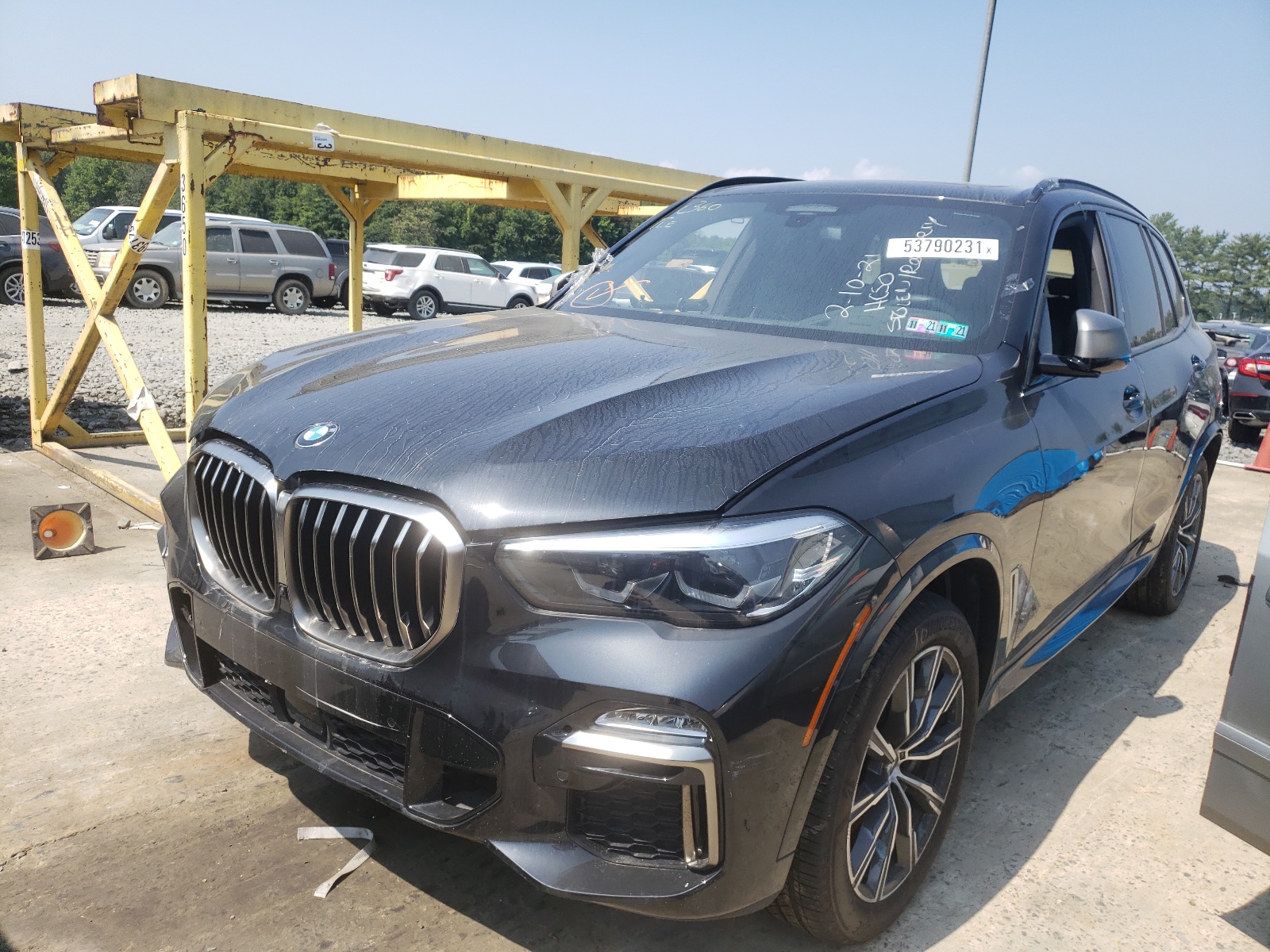 Photo 2 from auction – 2021 BMW X5 M50I with VIN 5UXJU4C04M9F09197