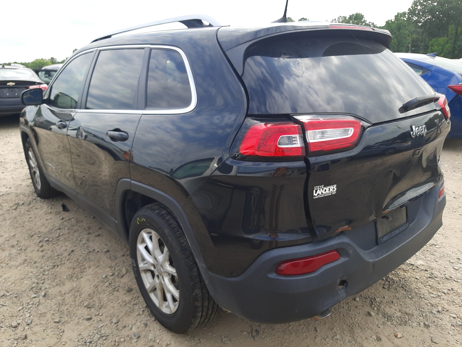 Photo 3 from auction – 2016 JEEP CHEROKEE L with VIN 1C4PJLCB7GW177713