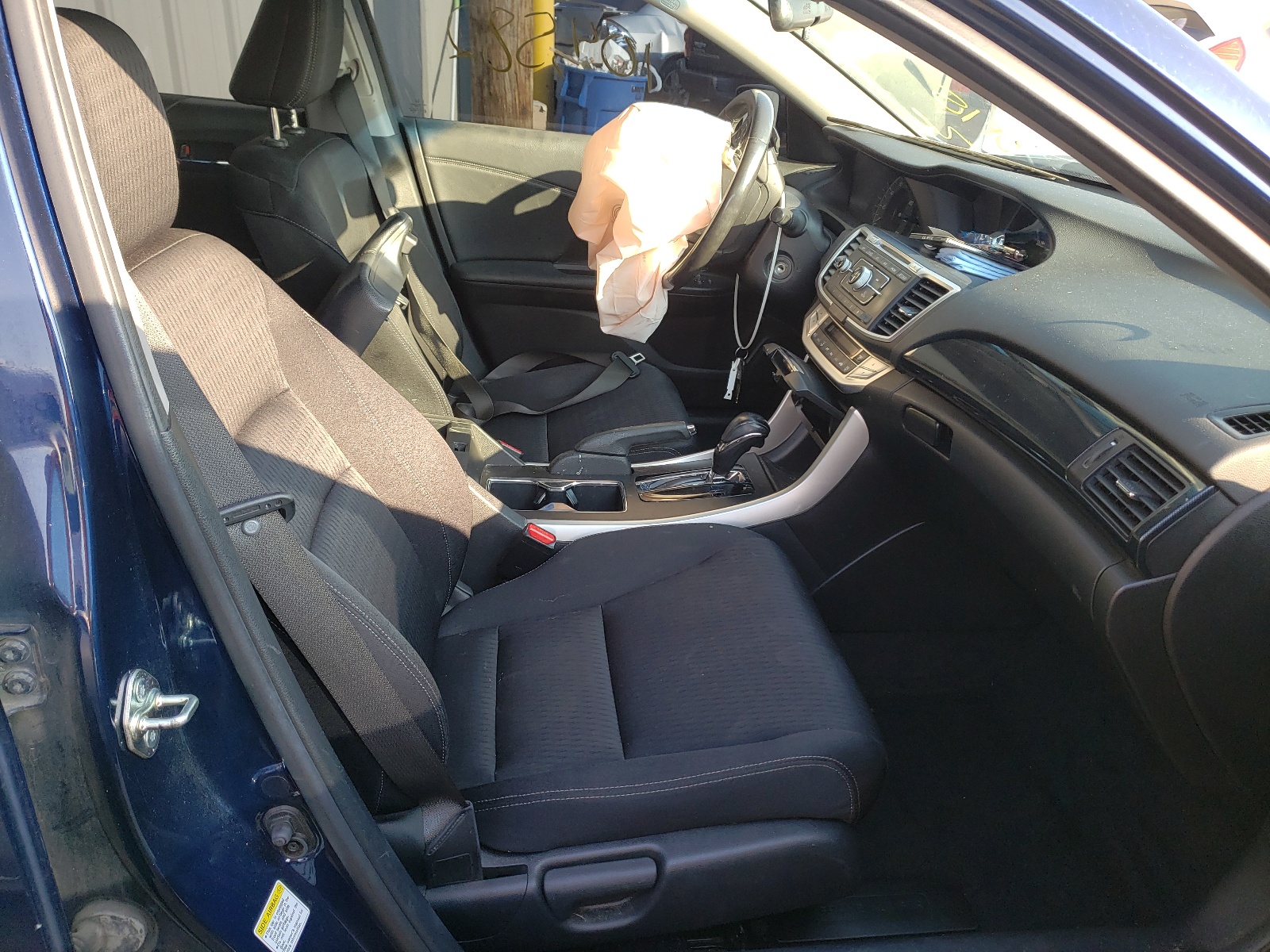 Photo 5 from auction – 2015 HONDA ACCORD SPO with VIN 1HGCR2F59FA044598