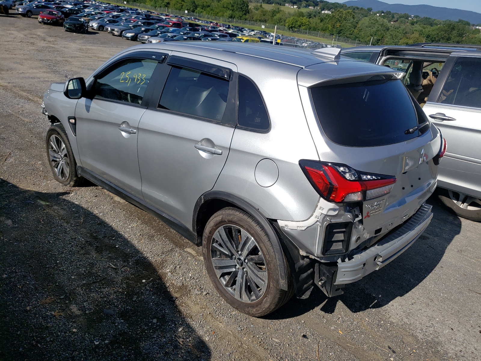 Zdjęcie 3 z aukcji – 2020 MITSUBISHI OUTLANDER z VIN JA4AR3AU5LU027733