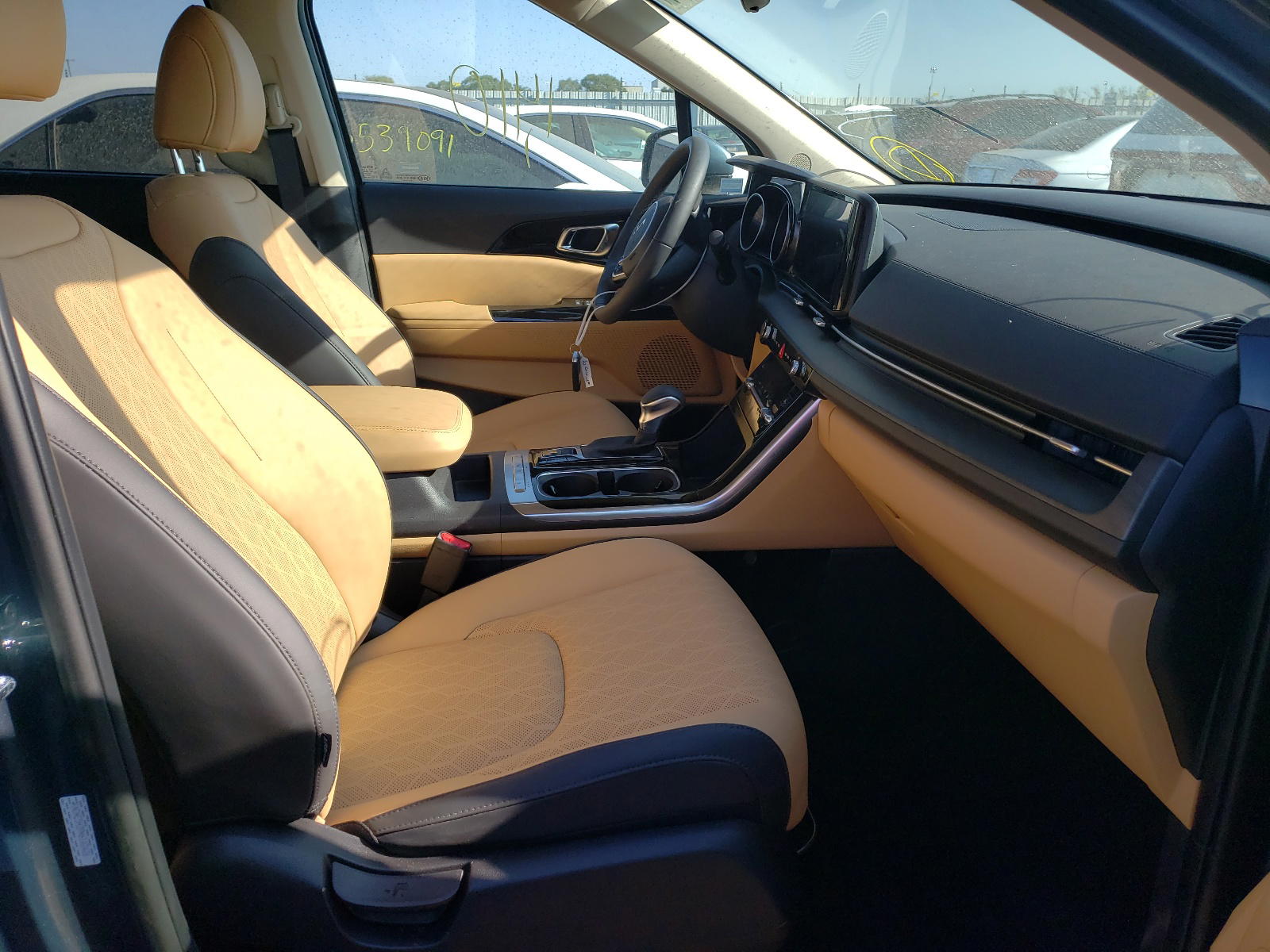Photo 5 from auction – 2022 KIA CARNIVAL E with VIN KNDNC5H39N6102426
