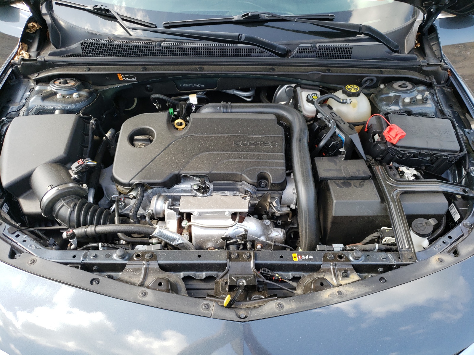 Photo 7 from auction – 2020 CHEVROLET MALIBU LT with VIN 1G1ZD5ST2LF007395