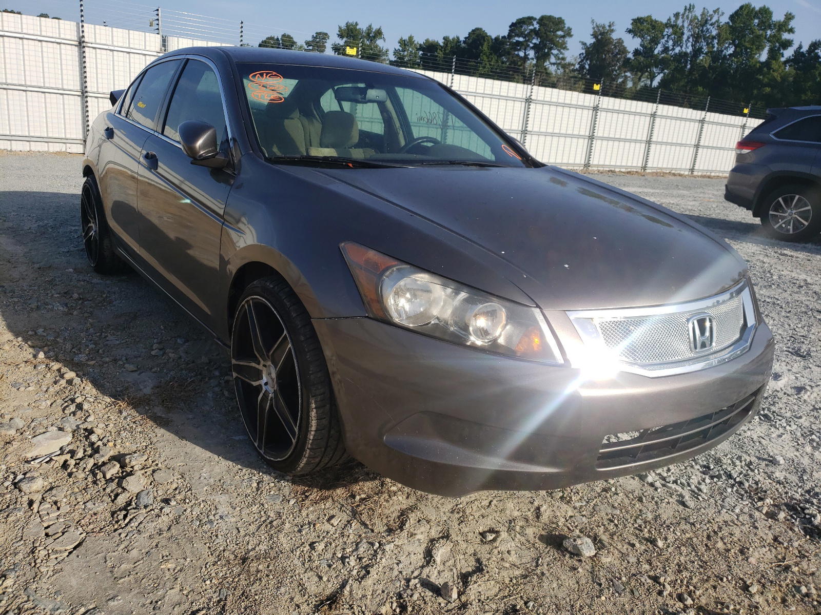 HONDA ACCORD 2008 with VIN JHMCP26458C000342 - Photo from auction