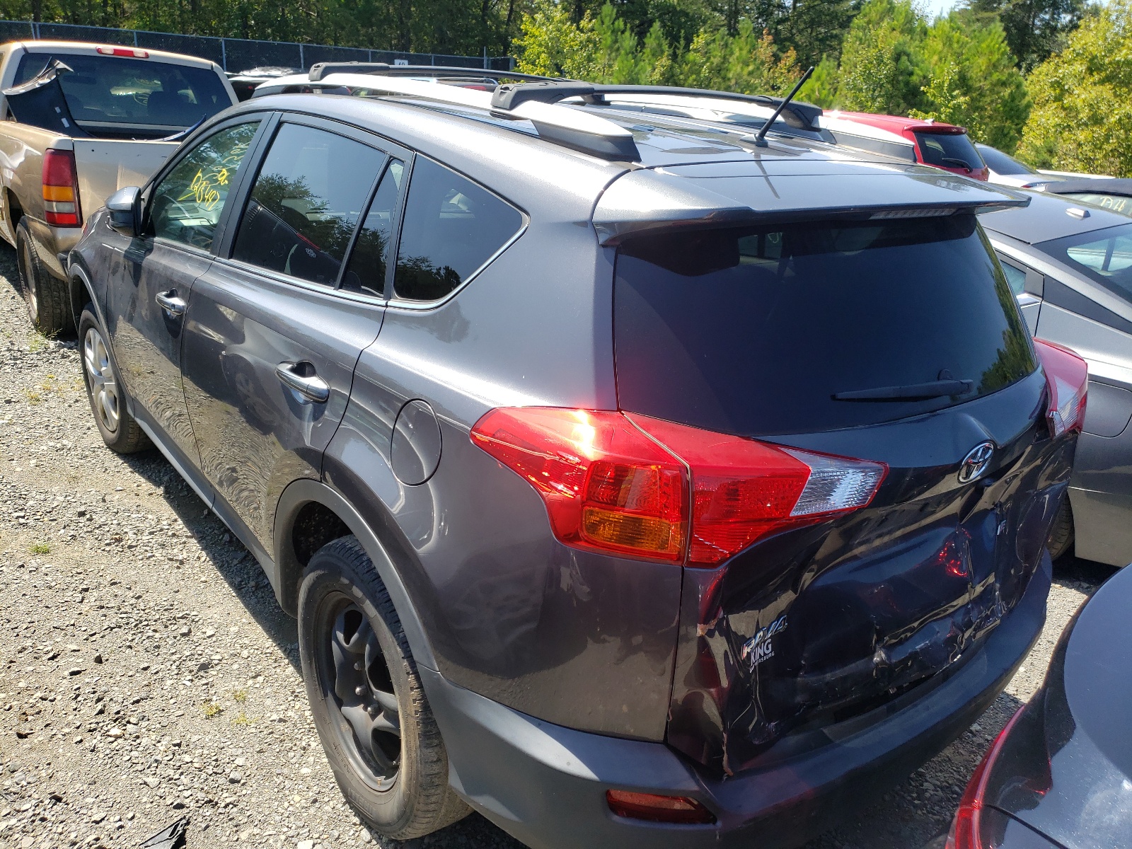 Photo 3 from auction – 2013 TOYOTA RAV4 LE with VIN 2T3ZFREV0DW042149