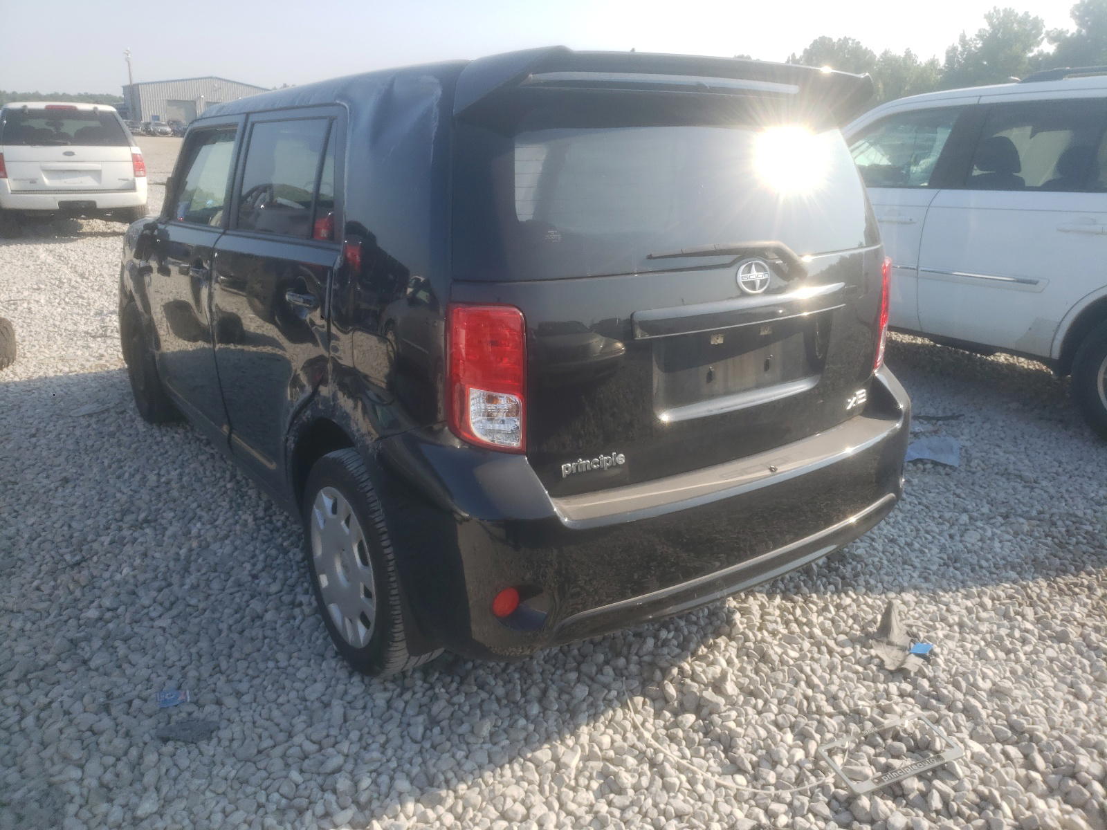Photo 3 from auction – 2015 SCION XB with VIN JTLZE4FE9FJ070428