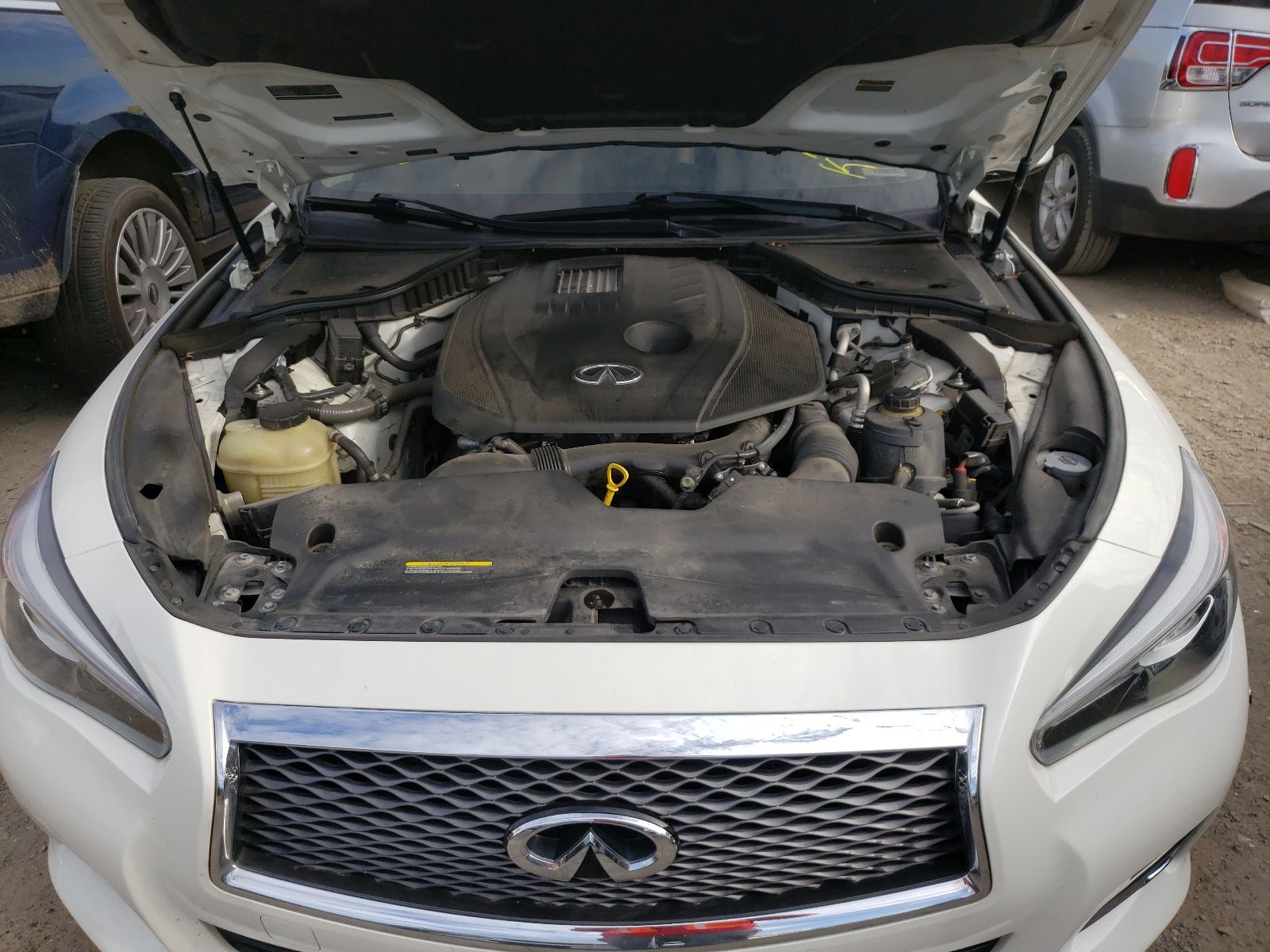 Photo 7 from auction – 2016 INFINITI Q50 BASE with VIN JN1CV7AR5GM253499