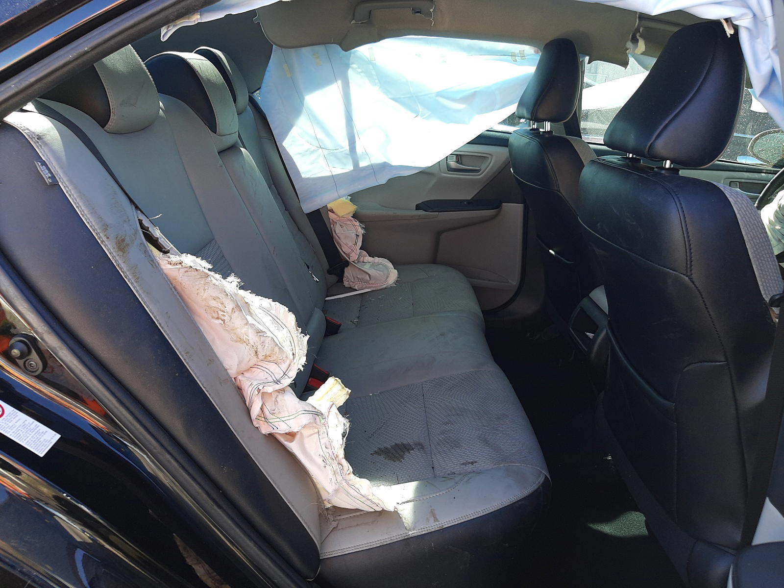 Photo 6 from auction – 2016 TOYOTA CAMRY LE with VIN 4T1BF1FK3GU255293