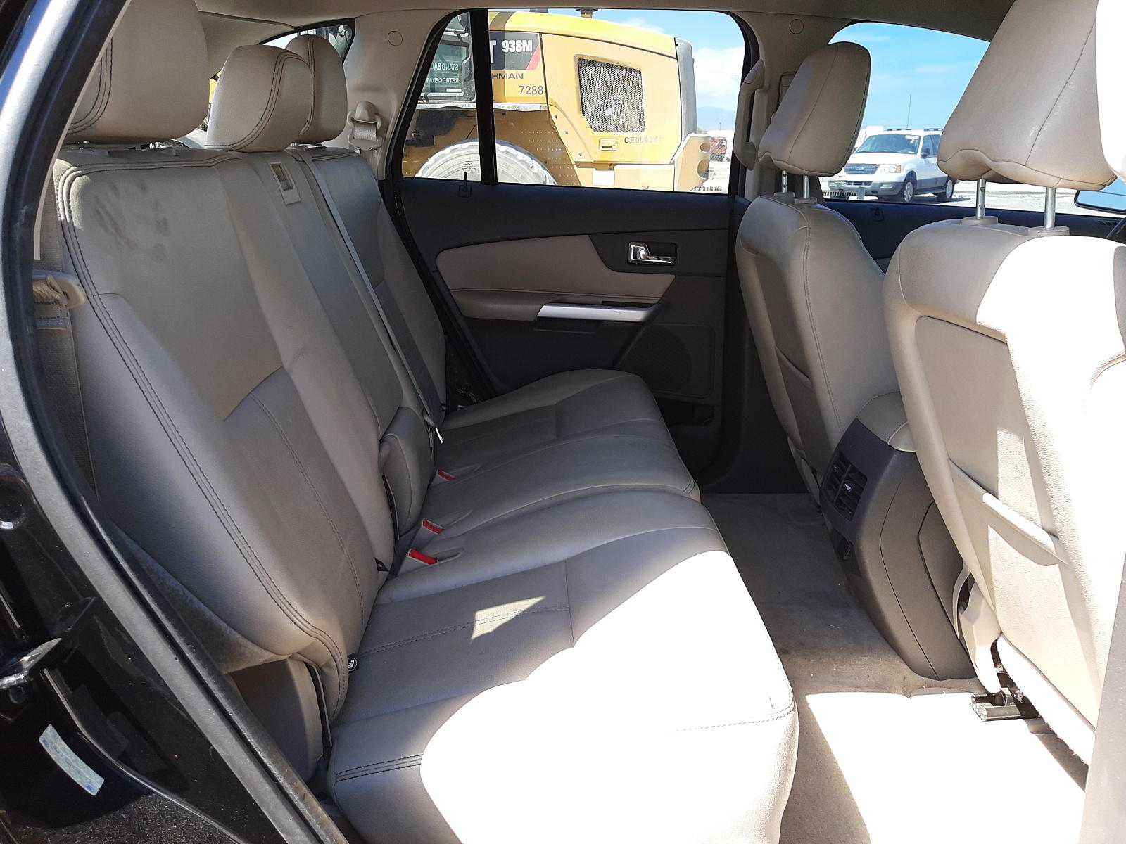 Photo 6 from auction – 2011 FORD EDGE SEL with VIN 2FMDK3JC2BBB49903