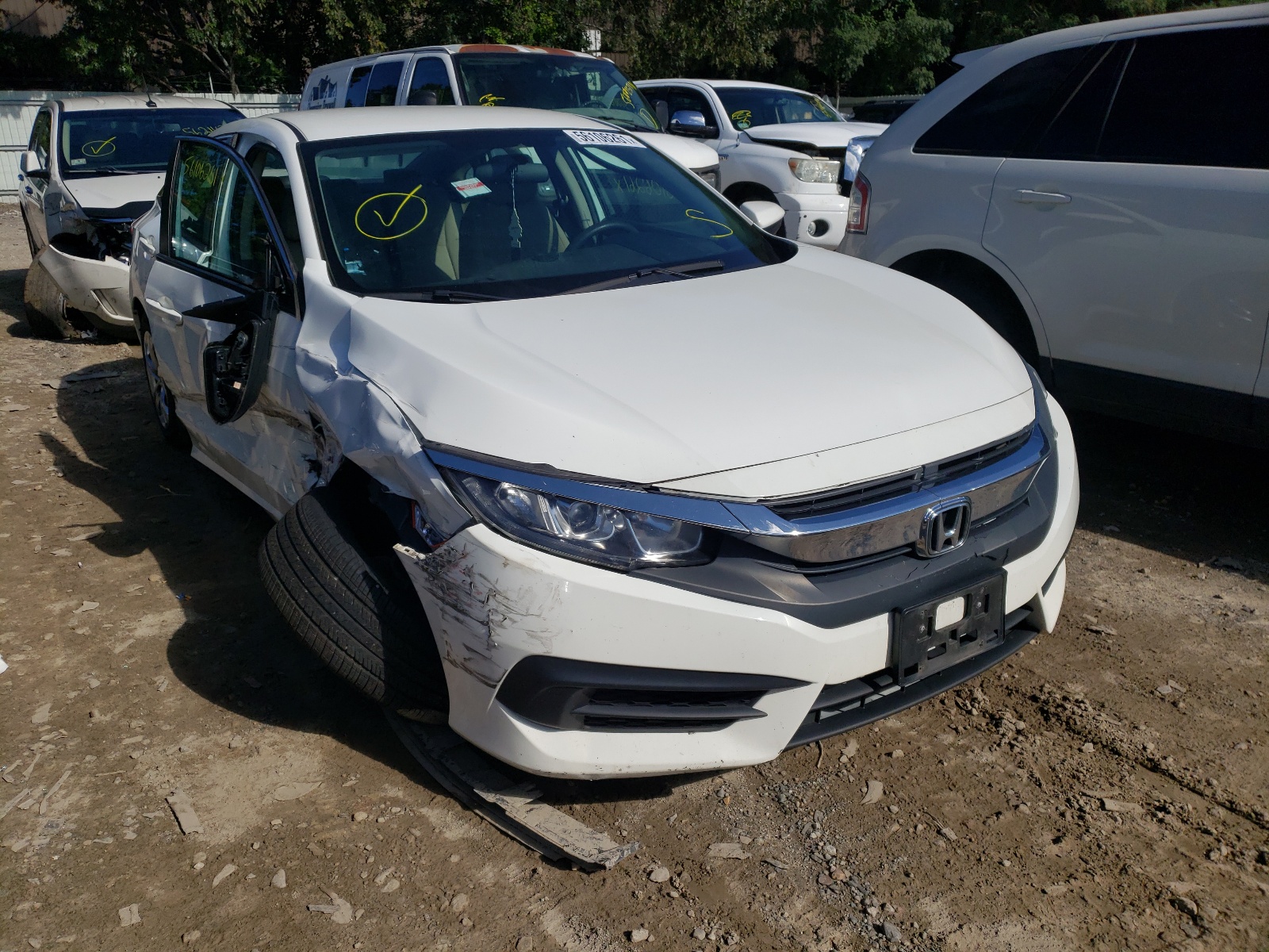 HONDA CIVIC LX 2016 with VIN 19XFC2E59GE051029 - Photo from auction