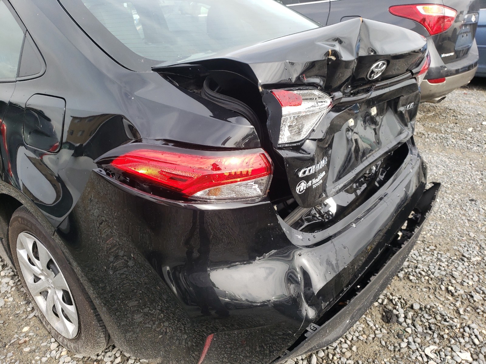 Photo 9 from auction – 2021 TOYOTA COROLLA LE with VIN 5YFEPMAE4MP154399