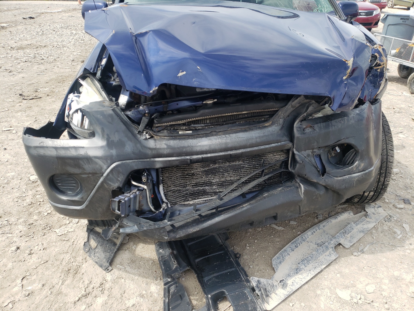Photo 9 from auction – 2005 HONDA CR-V EX with VIN JHLRD788X5C009456