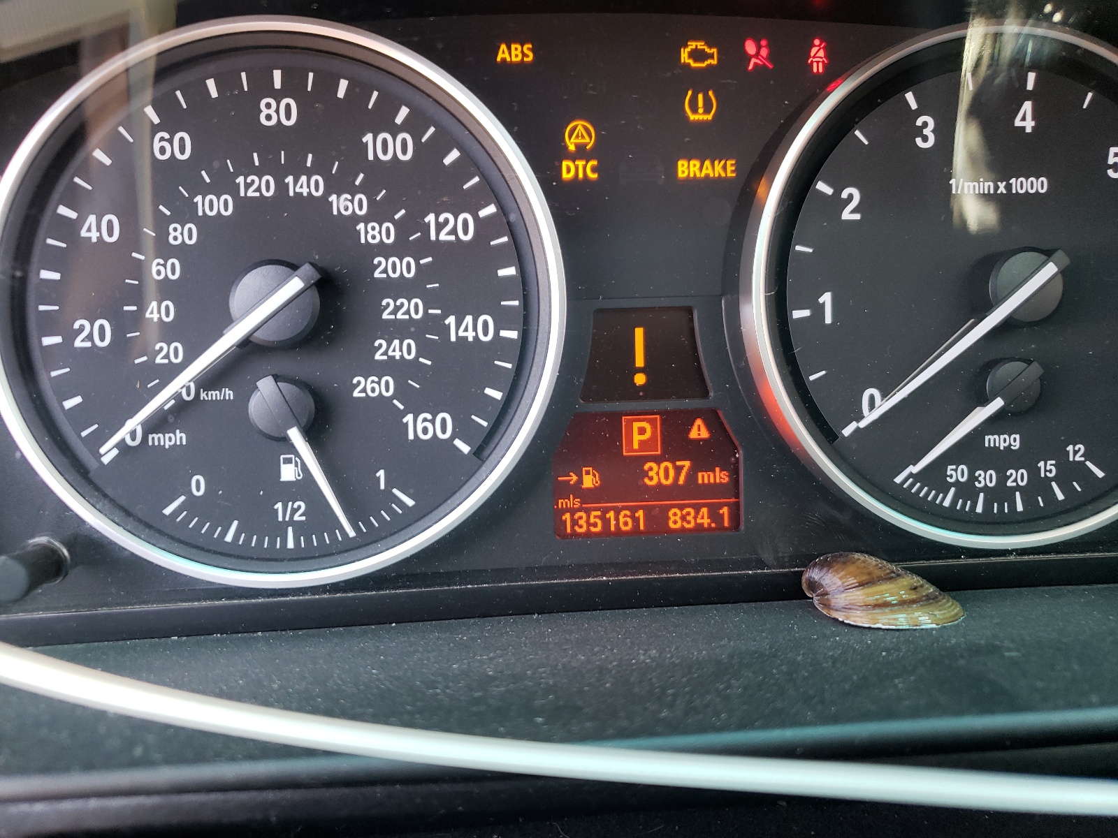 Photo 8 from auction – 2009 BMW 528 I with VIN WBANU53519C120218
