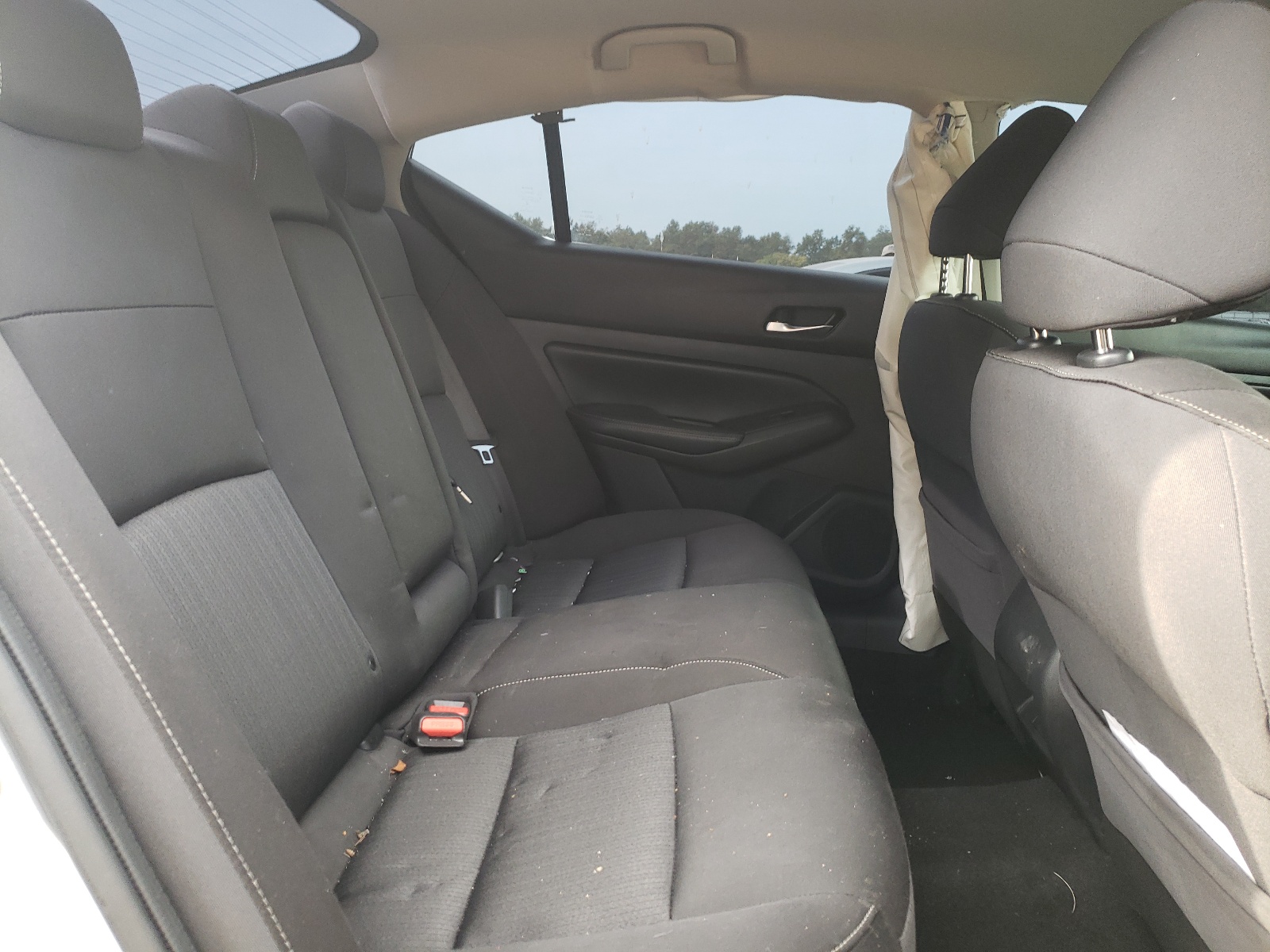 Photo 6 from auction – 2019 NISSAN ALTIMA S with VIN 1N4BL4BV0KC211304