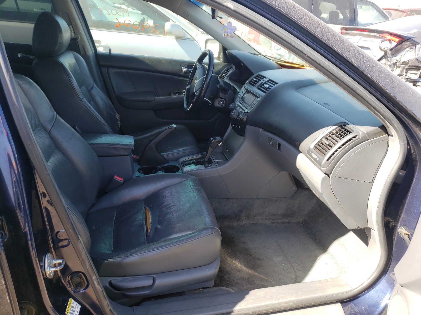 Photo 5 from auction – 2006 HONDA ACCORD with VIN 1HGCM56886A021680