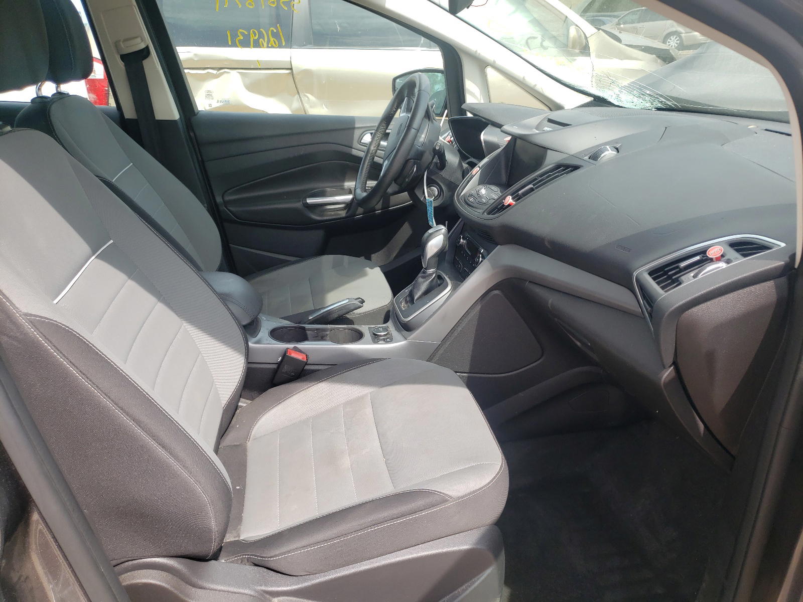 Photo 5 from auction – 2013 FORD C-MAX SE with VIN 1FADP5AU4DL554437
