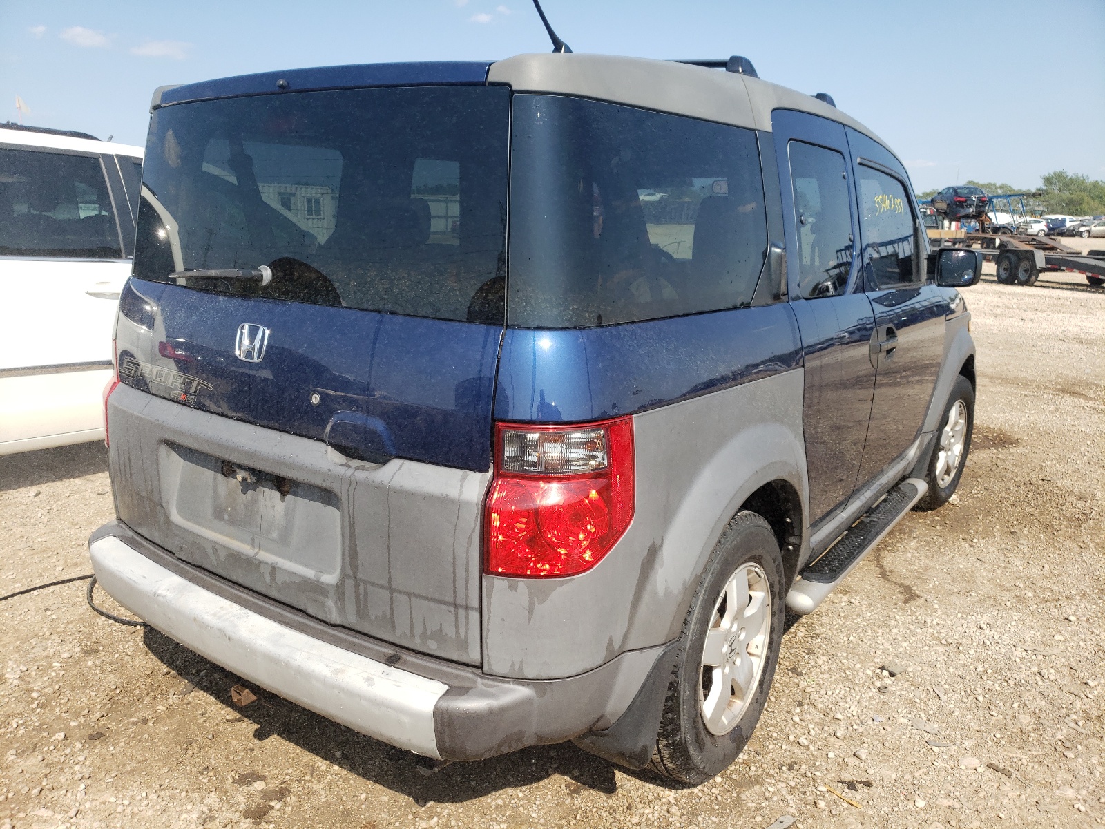 Photo 4 from auction – 2003 HONDA ELEMENT EX with VIN 5J6YH28523L029116