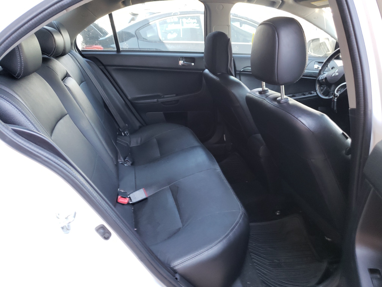 Photo 6 from auction – 2016 MITSUBISHI LANCER GT with VIN JA32U8FW0GU009659