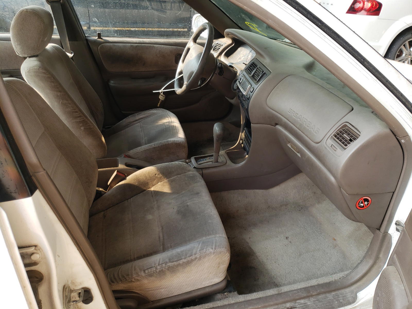Photo 5 from auction – 1997 TOYOTA COROLLA DX with VIN 1NXBB02E2VZ548637