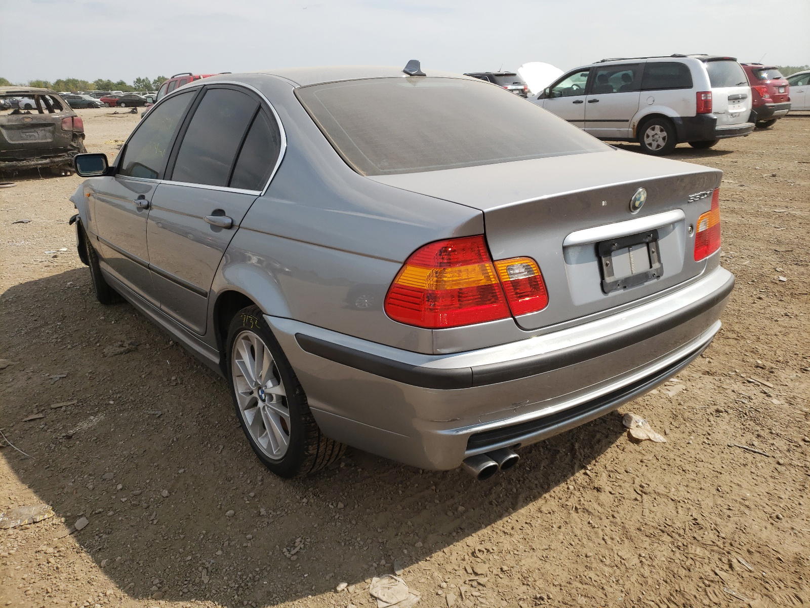 Photo 3 from auction – 2004 BMW 330 XI with VIN WBAEW53474PN32940