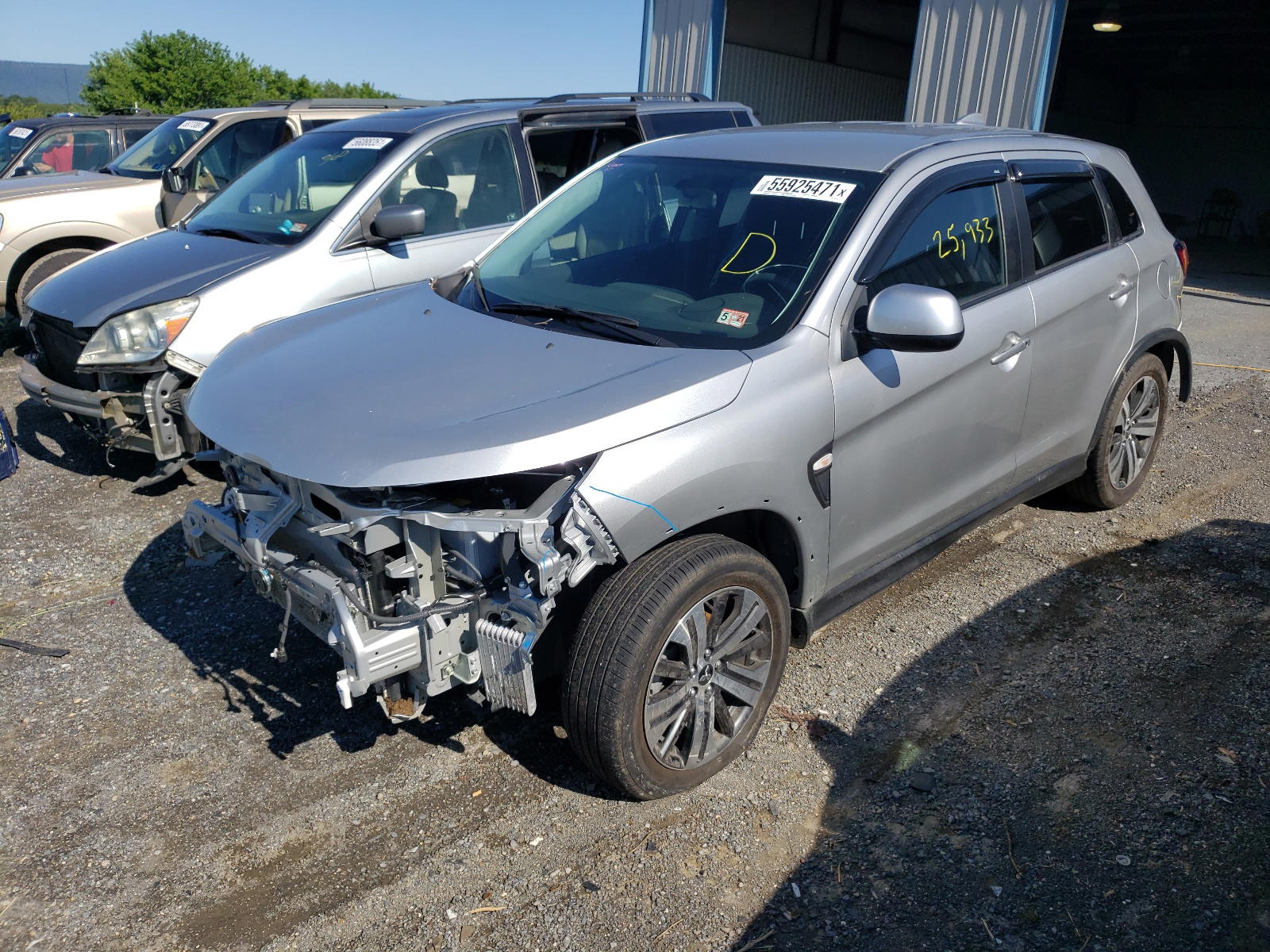 Photo 2 from auction – 2020 MITSUBISHI OUTLANDER with VIN JA4AR3AU5LU027733