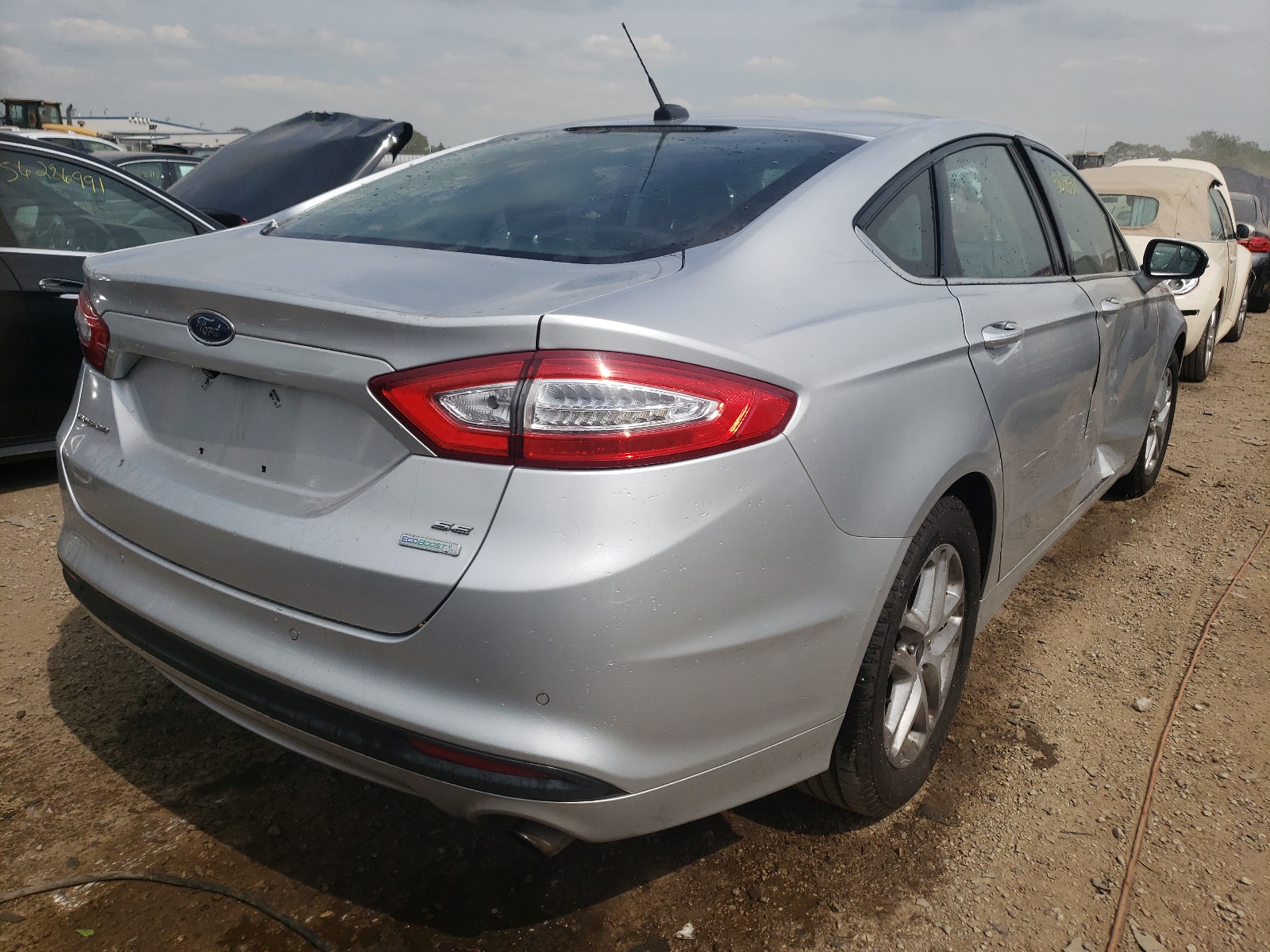 Photo 4 from auction – 2014 FORD FUSION SE with VIN 1FA6P0HD9E5397558