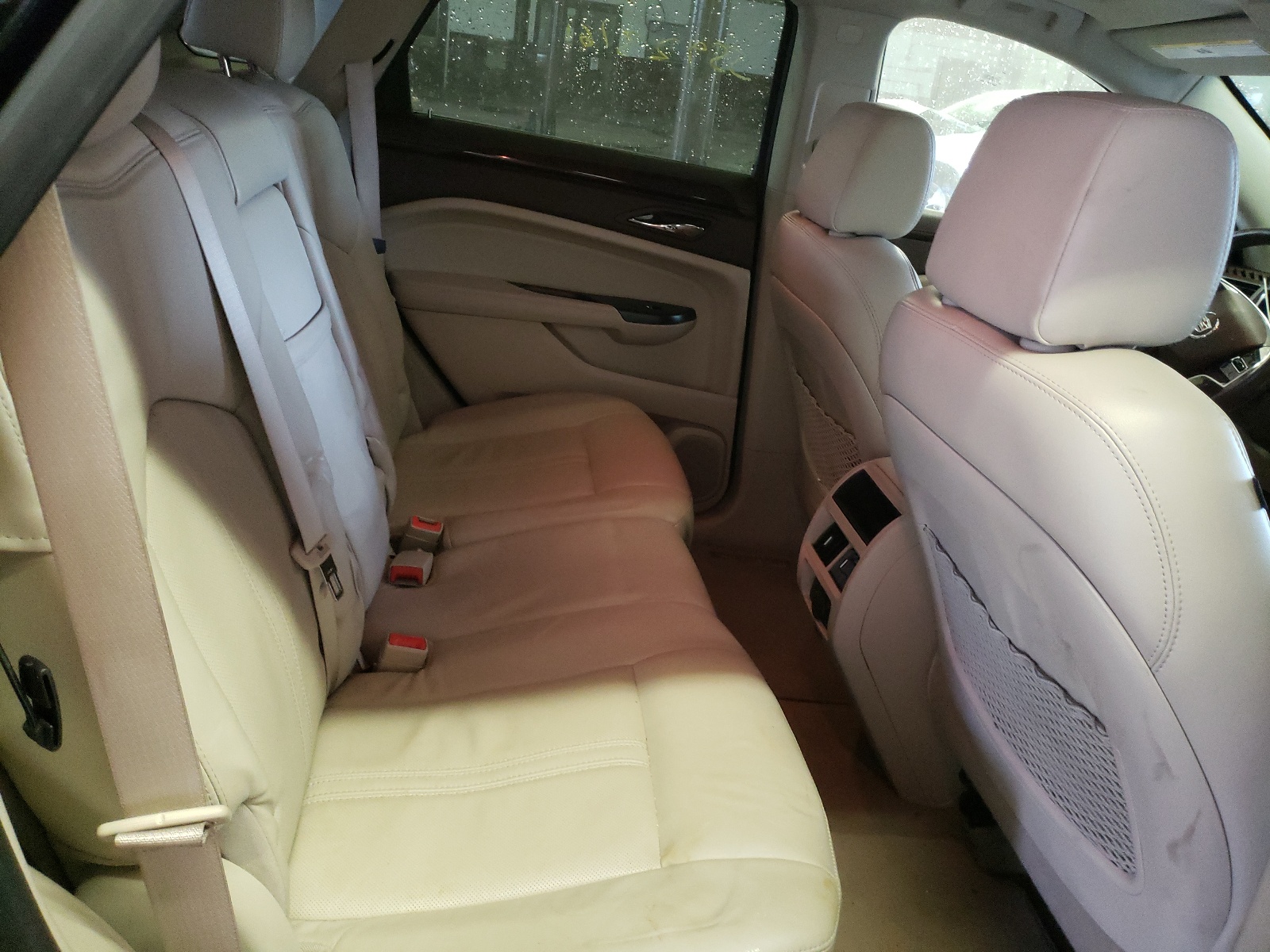 Photo 6 from auction – 2016 CADILLAC SRX LUXURY with VIN 3GYFNEE38GS581658