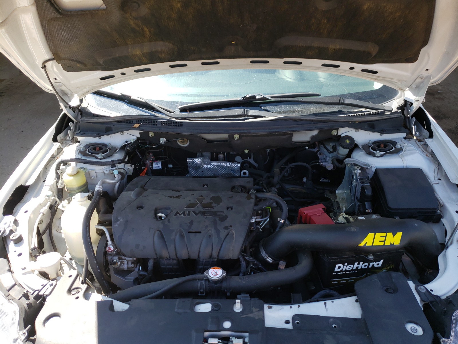 Photo 7 from auction – 2016 MITSUBISHI LANCER GT with VIN JA32U8FW0GU009659
