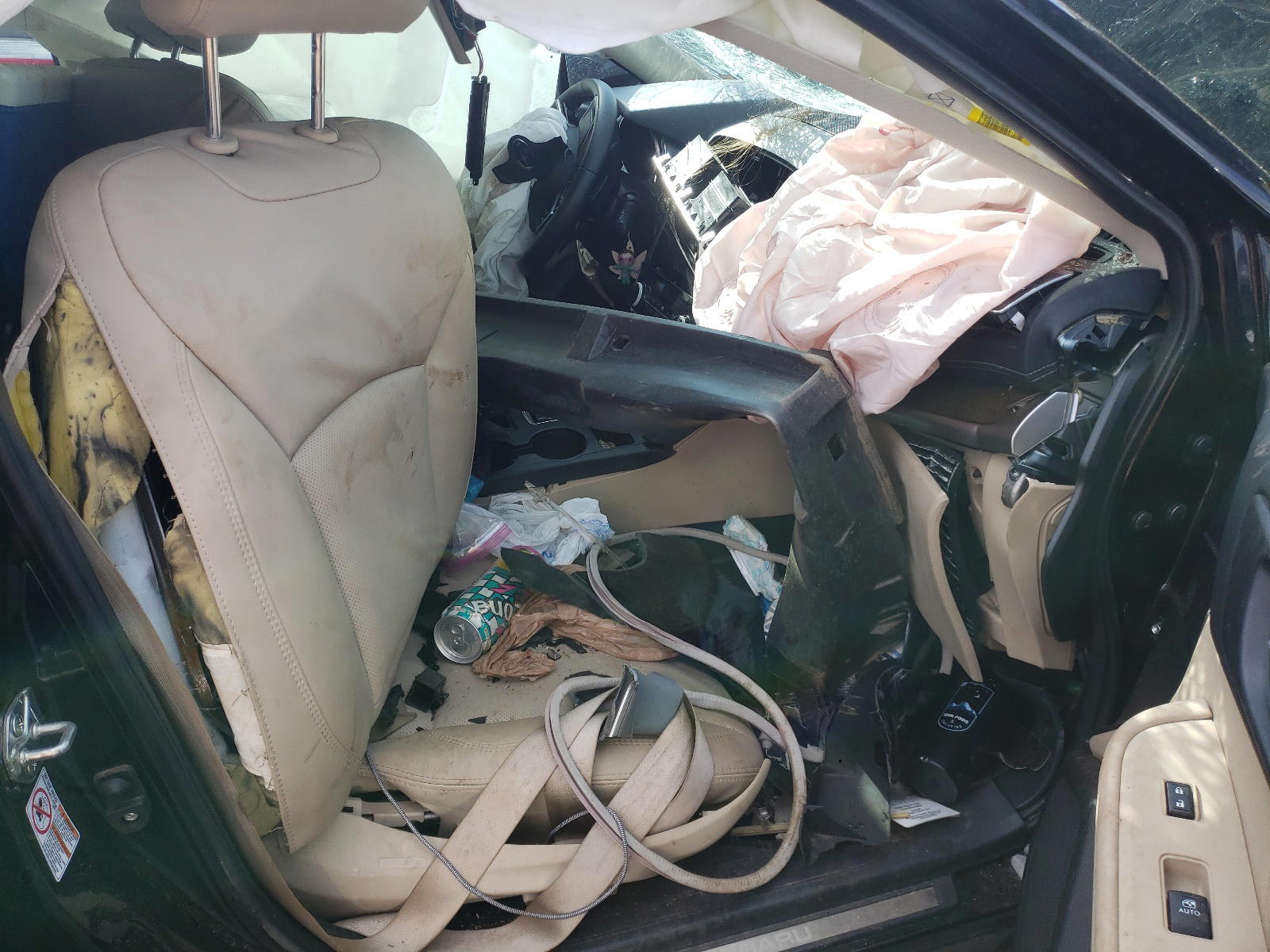 Photo 5 from auction – 2018 SUBARU OUTBACK 2. with VIN 4S4BSANC2J3245468