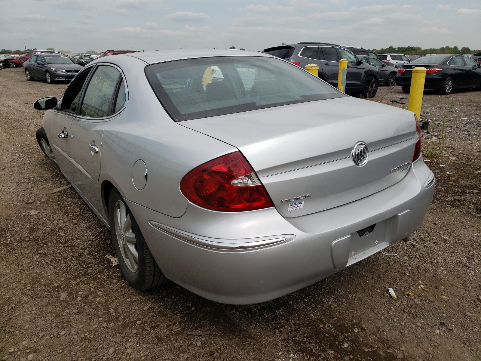 Photo 3 from auction – 2005 BUICK LACROSSE C with VIN 2G4WD562451352557