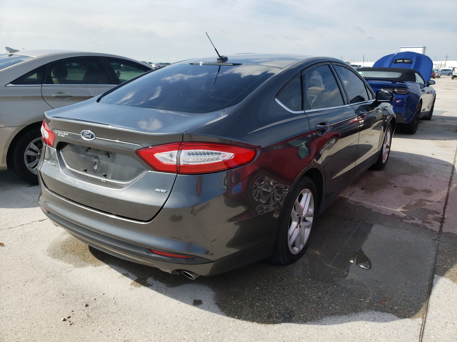 Photo 4 from auction – 2016 FORD FUSION SE with VIN 3FA6P0H77GR132728
