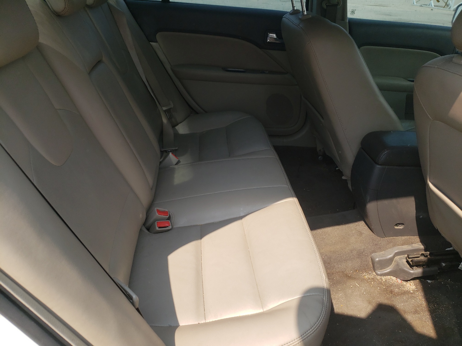 Photo 6 from auction – 2010 FORD FUSION SEL with VIN 3FAHP0JG4AR314039