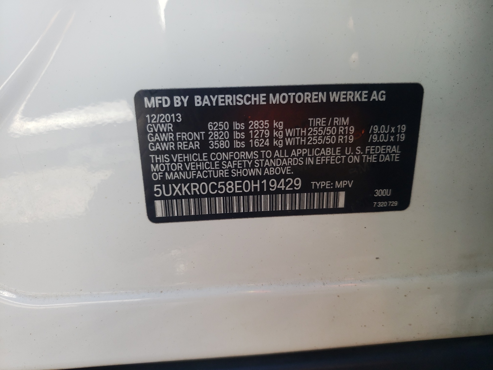 Photo 10 from auction – 2014 BMW X5 XDRIVE3 with VIN 5UXKR0C58E0H19429