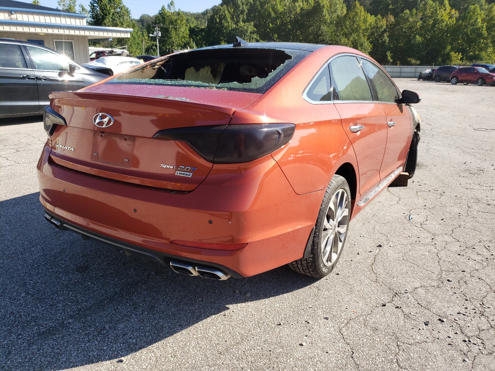 Photo 4 from auction – 2015 HYUNDAI SONATA SPO with VIN 5NPE34AB3FH178551