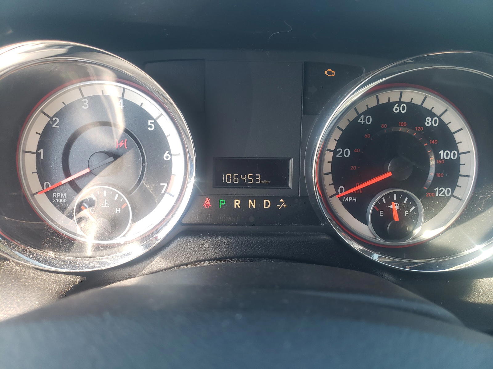 Photo 8 from auction – 2011 DODGE GRAND CARA with VIN 2D4RN4DG2BR730477