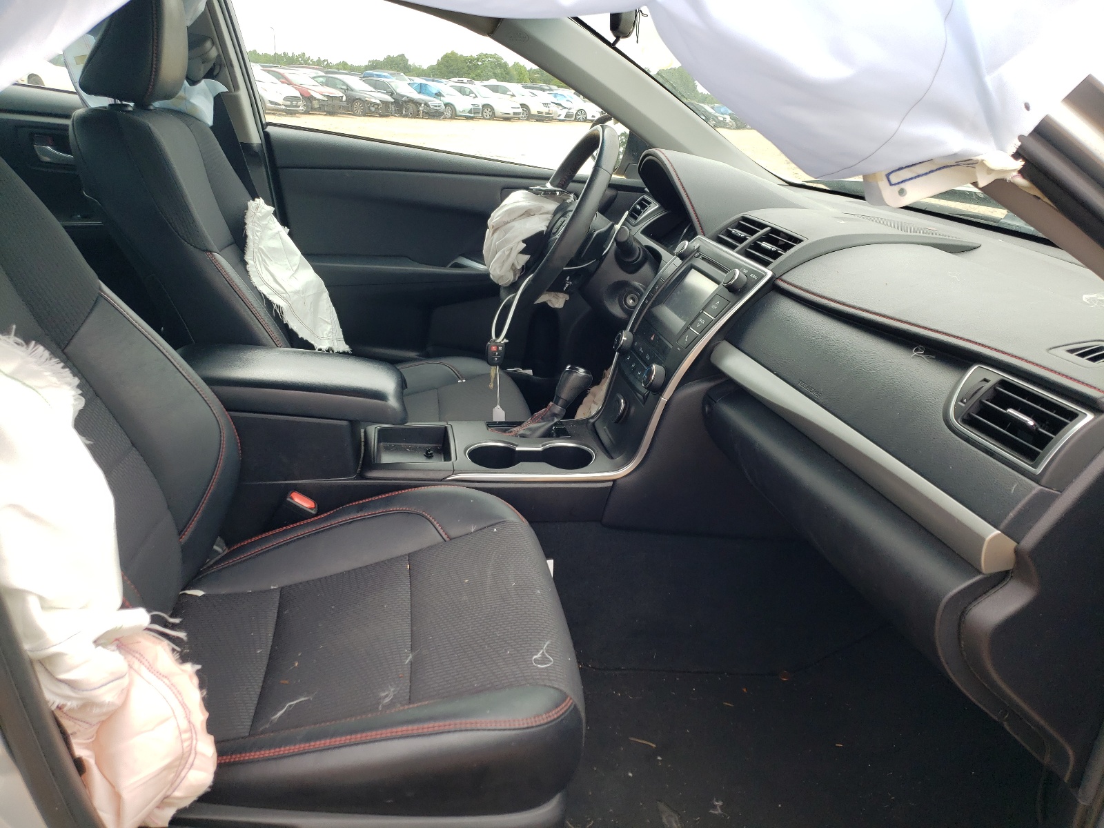 Photo 5 from auction – 2017 TOYOTA CAMRY LE with VIN 4T1BF1FKXHU631151