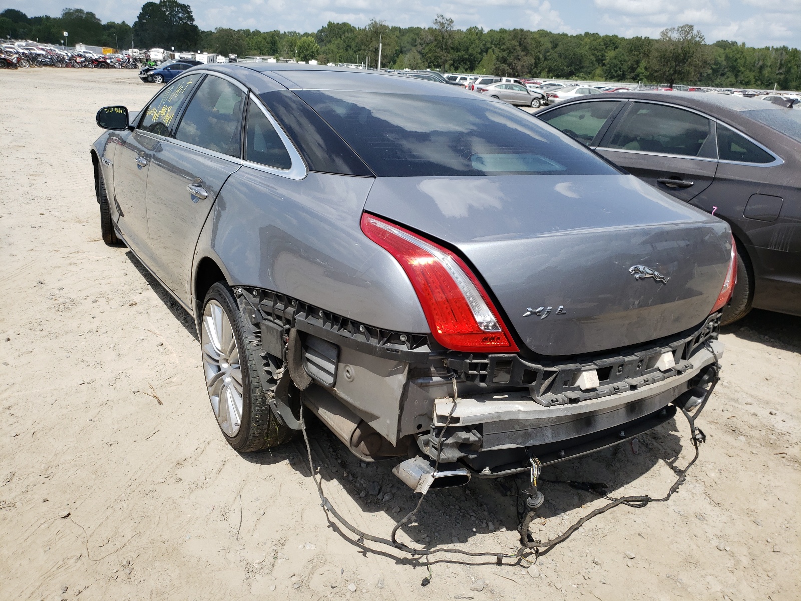 Photo 3 from auction – 2012 JAGUAR XJL SUPERC with VIN SAJWA2GE8CMV33717