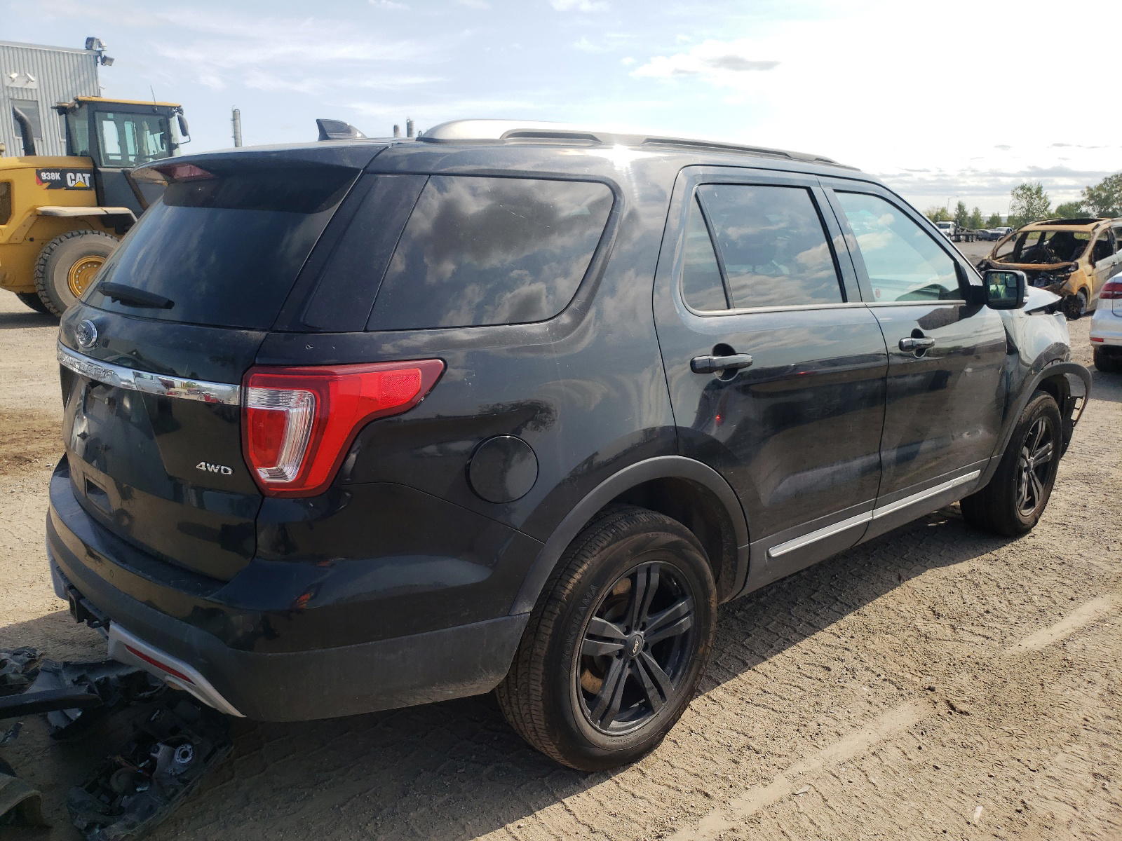 Photo 4 from auction – 2017 FORD EXPLORER X with VIN 1FM5K8D86HGA00436