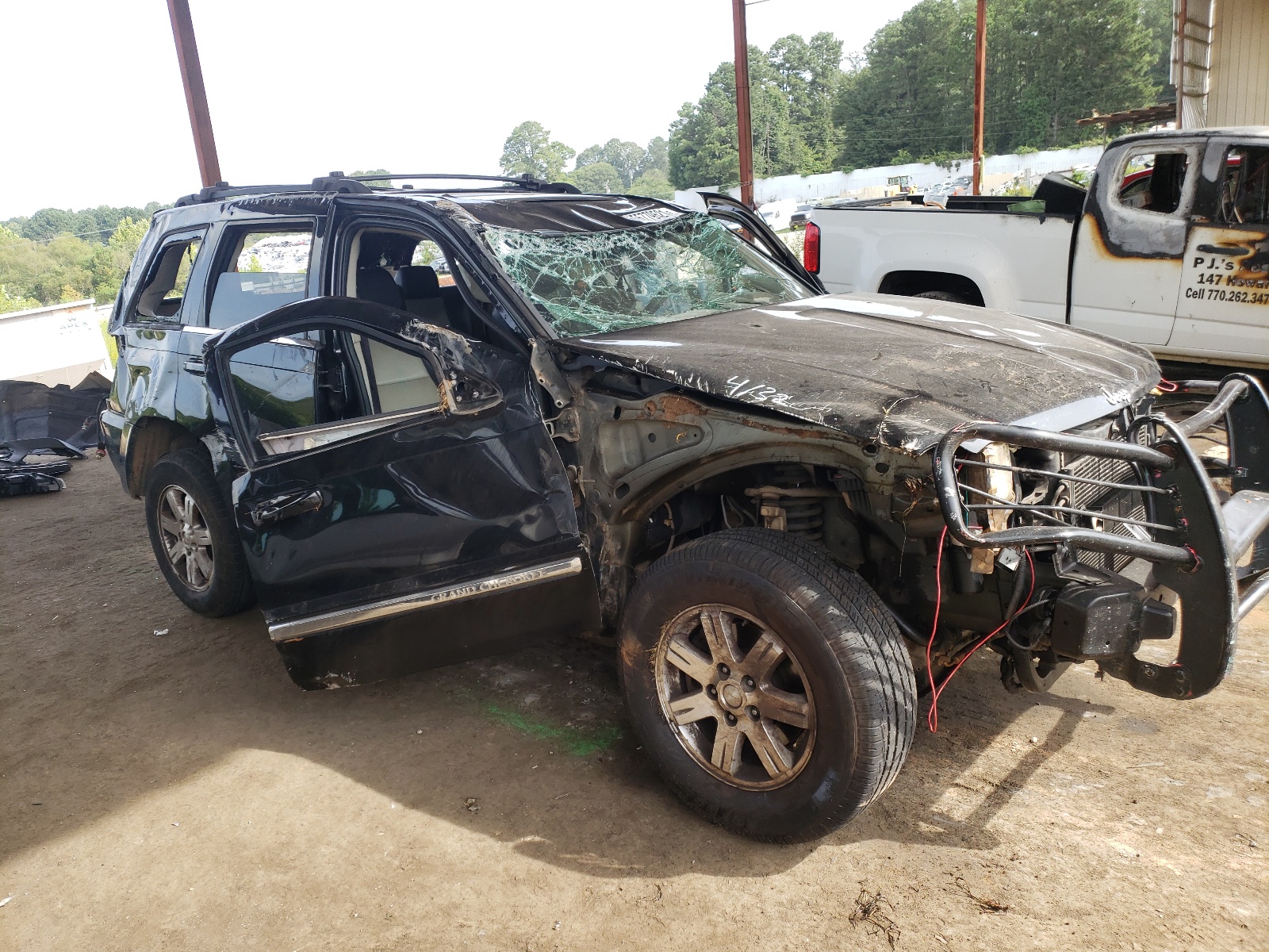 Photo 9 from auction – 2008 JEEP GRAND CHER with VIN 1J8HS58N38C150990
