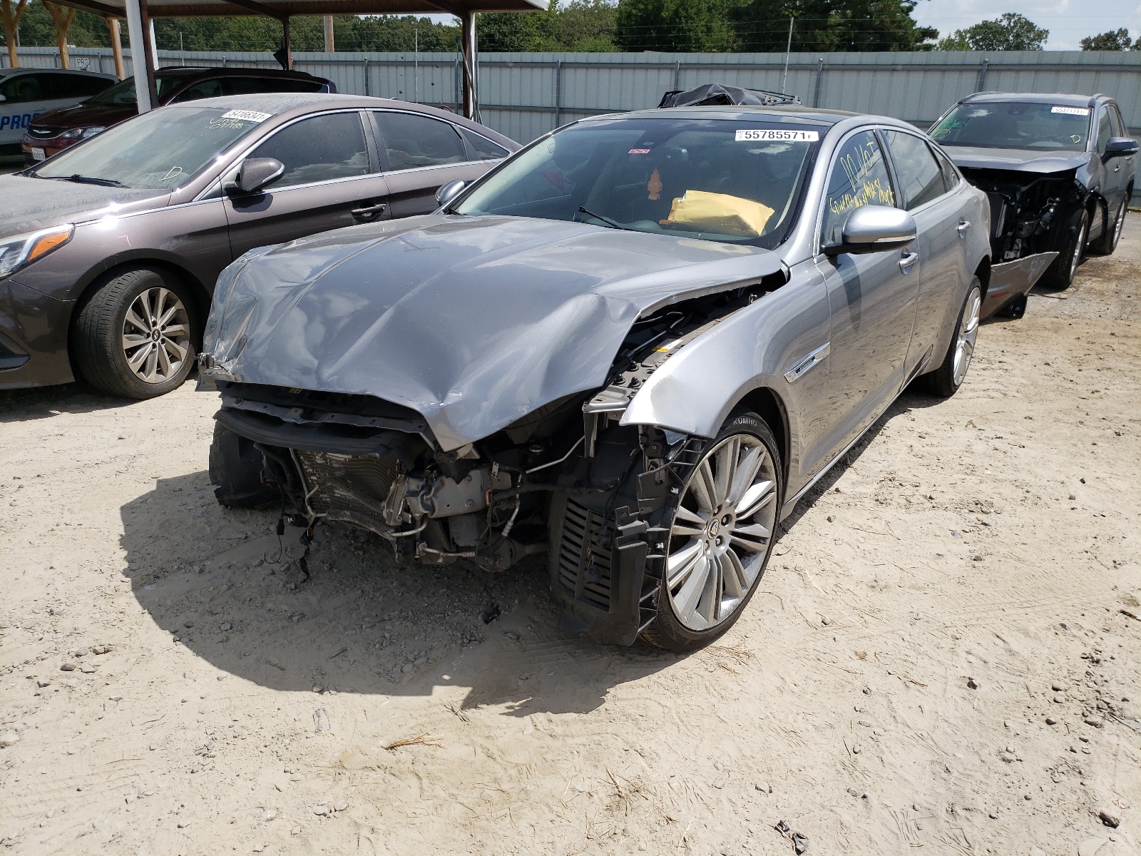 Photo 2 from auction – 2012 JAGUAR XJL SUPERC with VIN SAJWA2GE8CMV33717