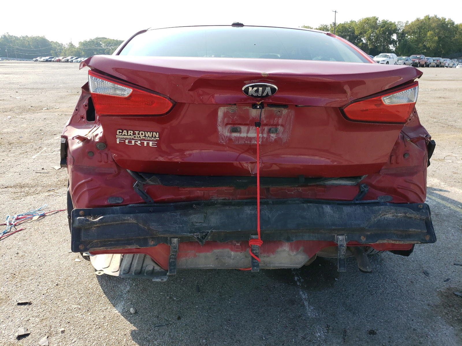 Photo 9 from auction – 2014 KIA FORTE LX with VIN KNAFX4A69E5126591