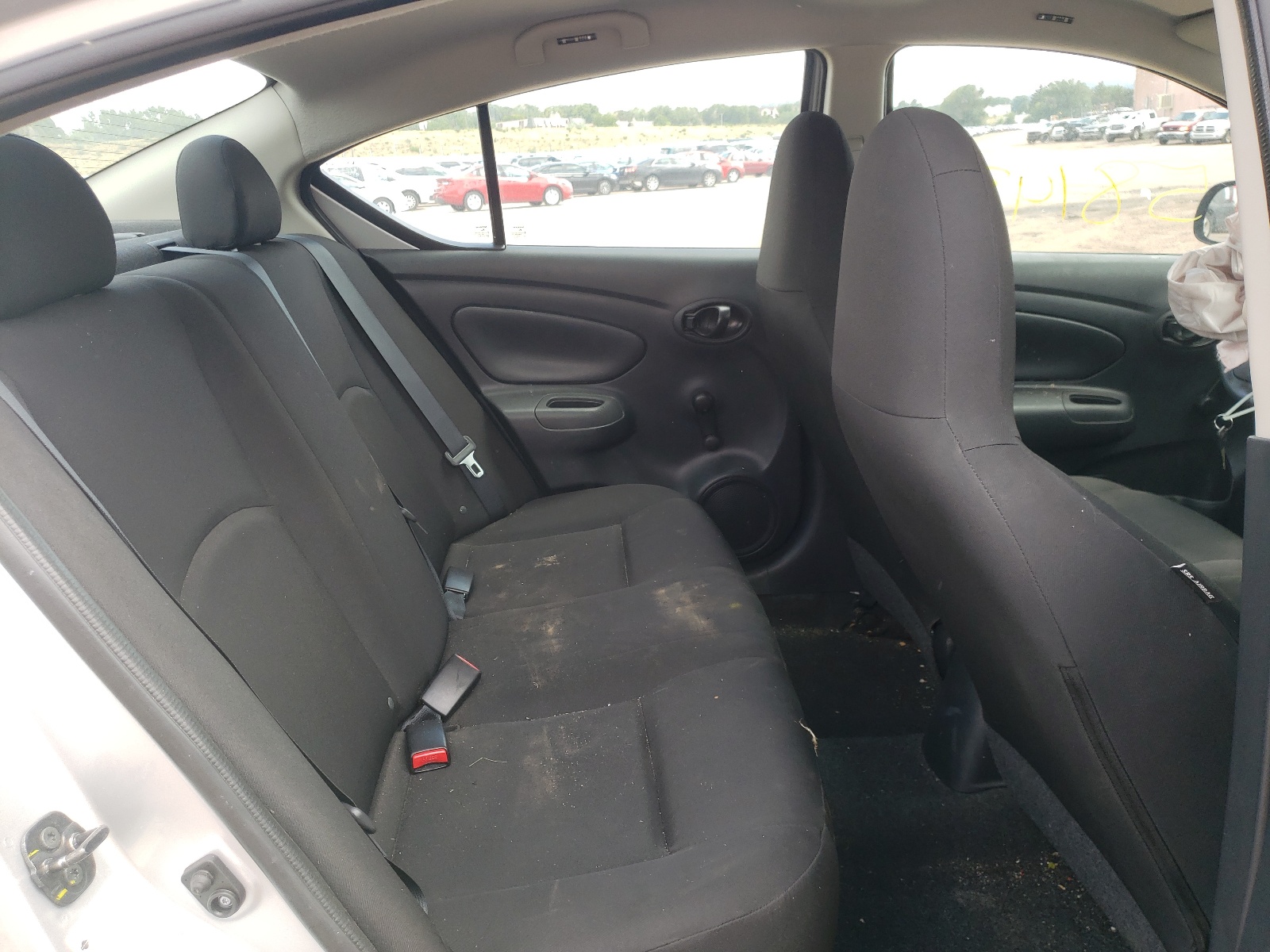 Photo 6 from auction – 2015 NISSAN VERSA S with VIN 3N1CN7AP8FL918354