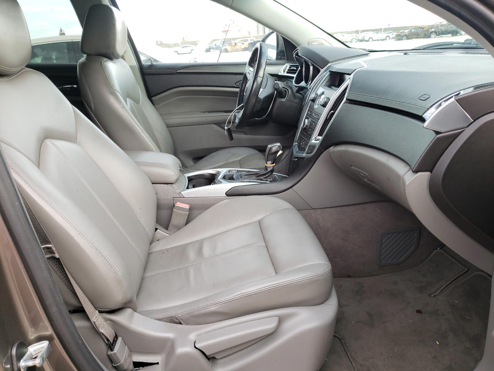 Photo 5 from auction – 2012 CADILLAC SRX with VIN 3GYFNGE34CS572266