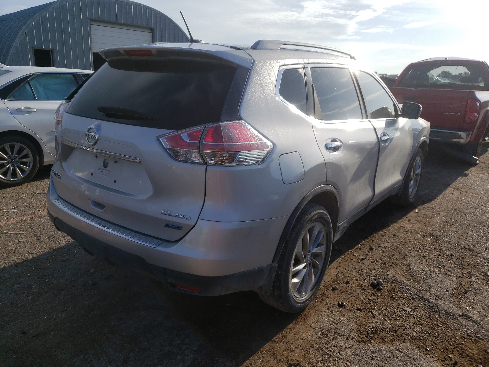 Photo 4 from auction – 2014 NISSAN ROGUE S with VIN 5N1AT2MV9EC867640