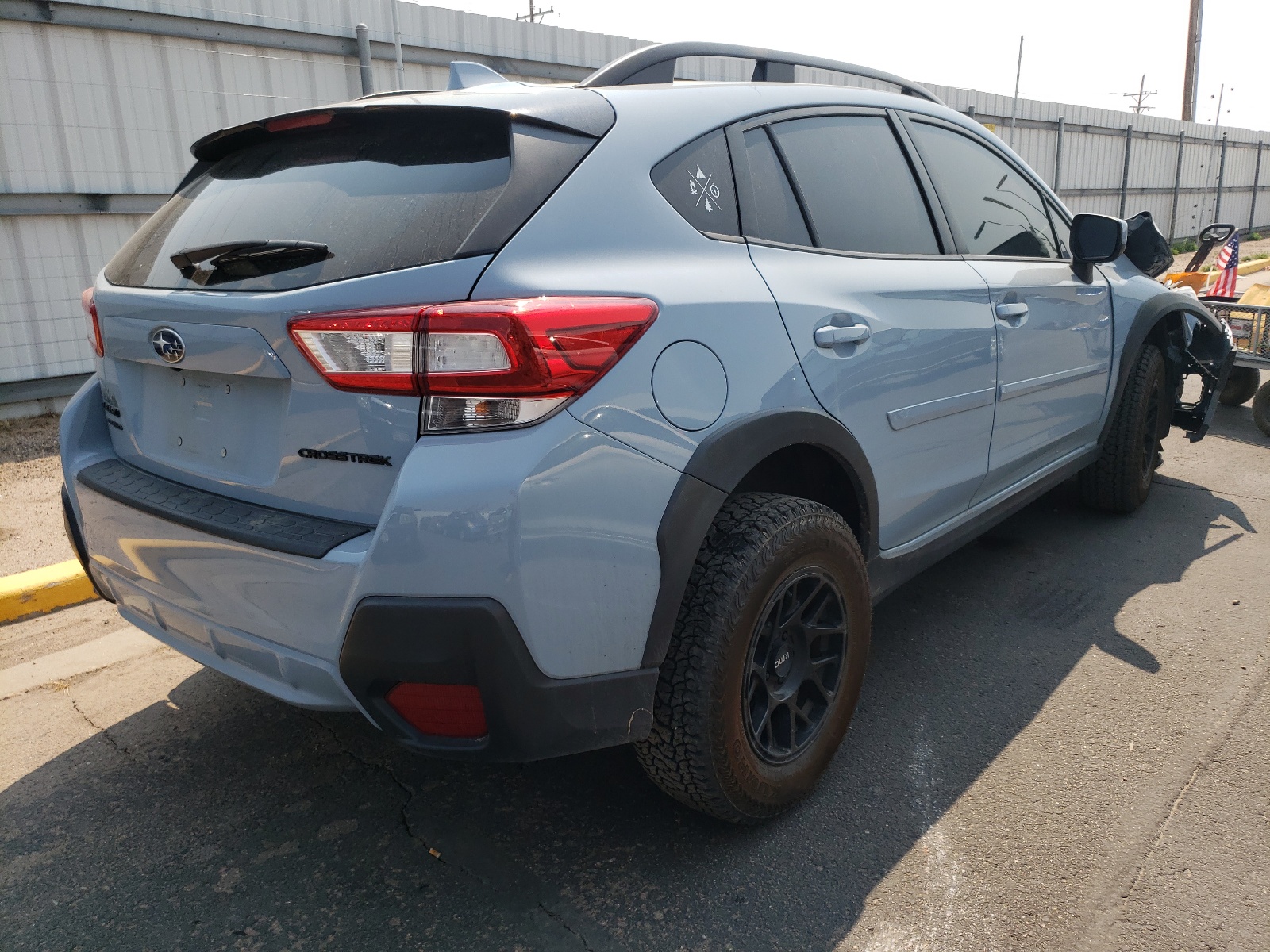 Photo 4 from auction – 2019 SUBARU CROSSTREK with VIN JF2GTACC3KH388834