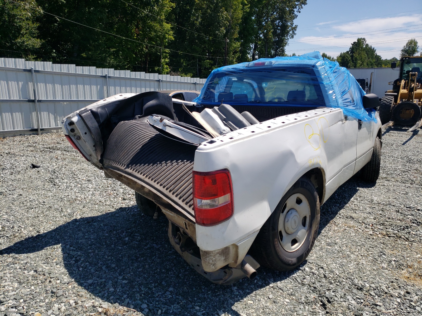 Photo 4 from auction – 2006 FORD F150 with VIN 1FTRX12WX6FA46998
