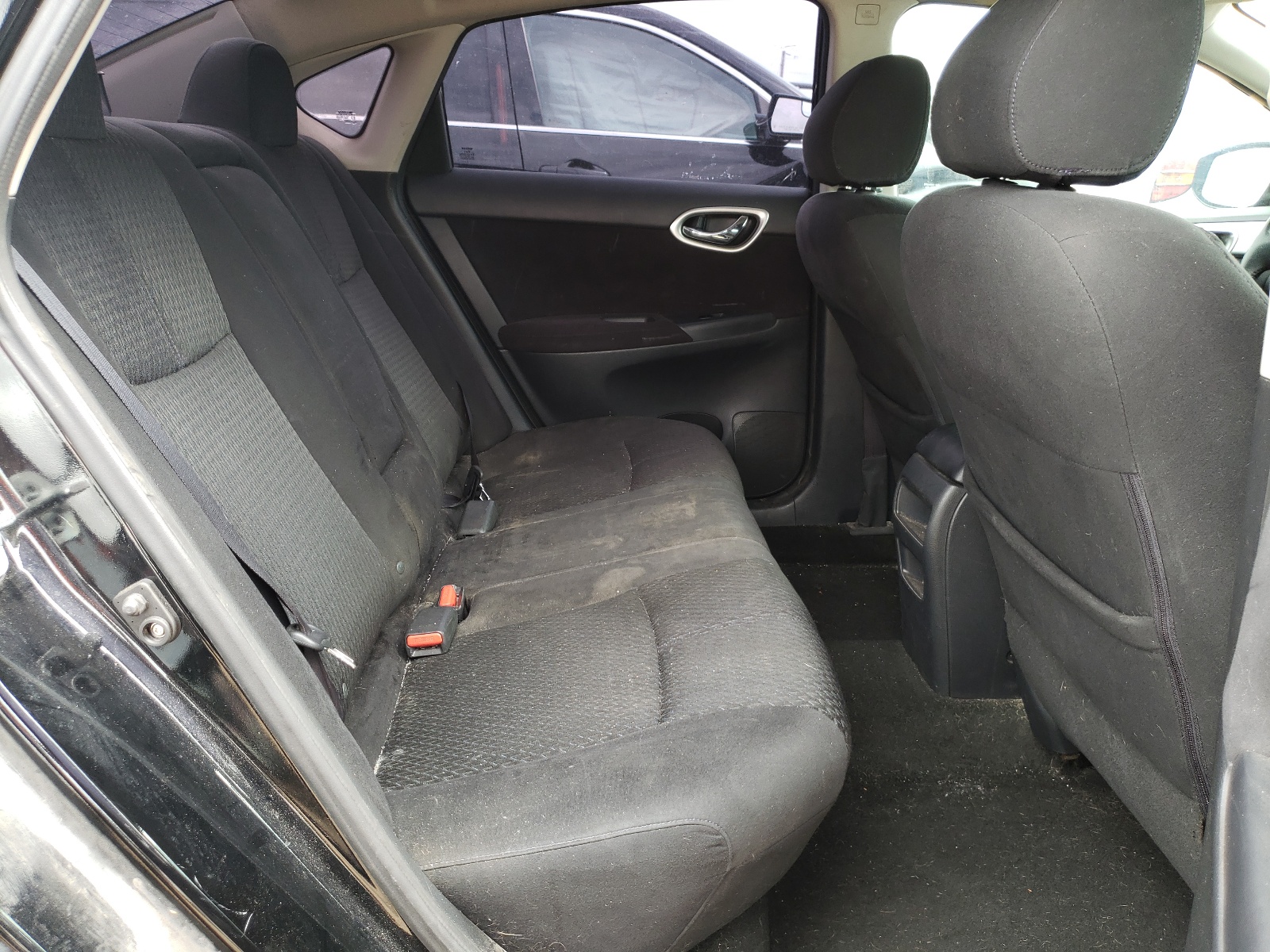 Photo 6 from auction – 2013 NISSAN SENTRA S with VIN 3N1AB7AP3DL787430