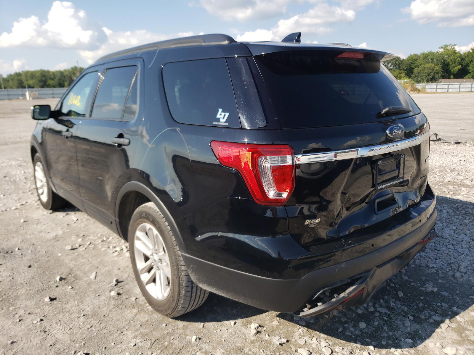Photo 3 from auction – 2017 FORD EXPLORER with VIN 1FM5K7BH0HGC58240