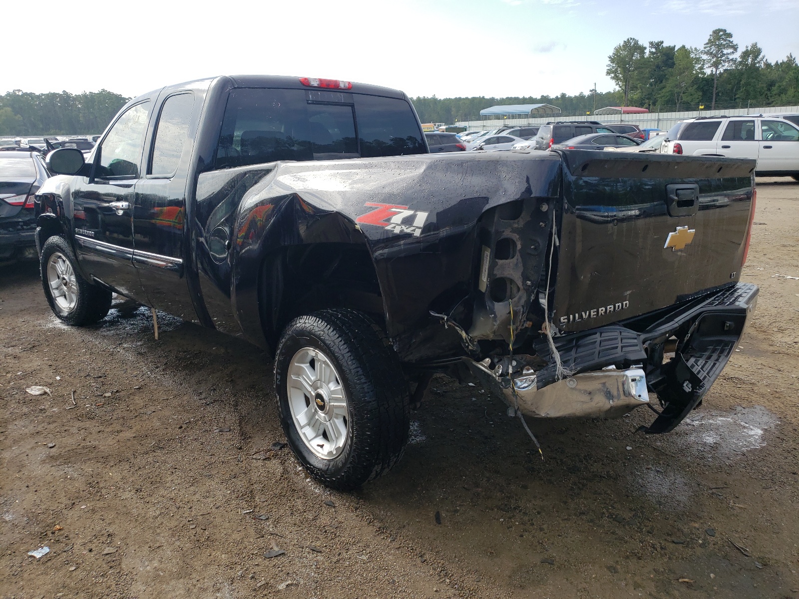 Photo 3 from auction – 2013 CHEVROLET SILVERADO with VIN 1GCRKSE77DZ302163