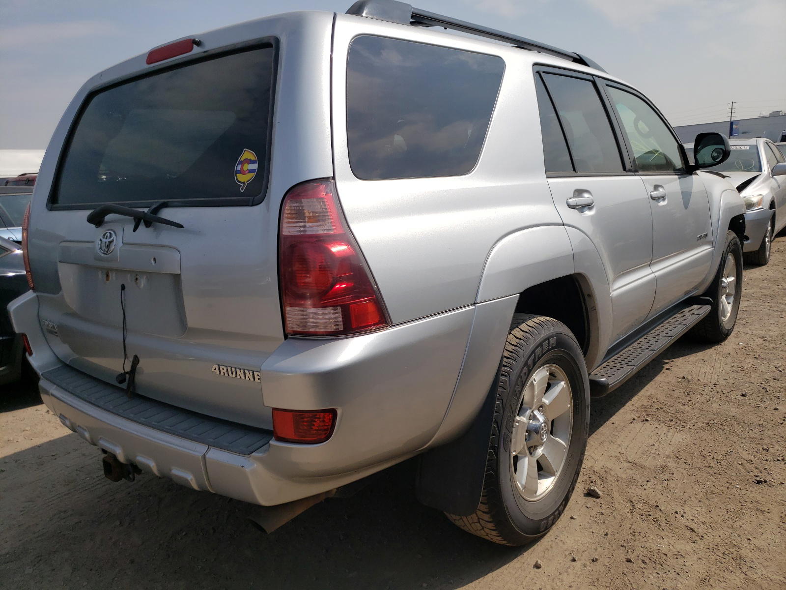 Photo 4 from auction – 2003 TOYOTA 4RUNNER SR with VIN JTEBT14R138004882